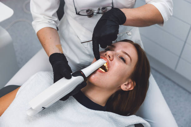 Best Emergency Tooth Extraction in Countryside, IL